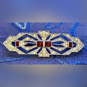 Vintage Fashion Silver Tone Marcasite & Ruby Red Brooch Pin